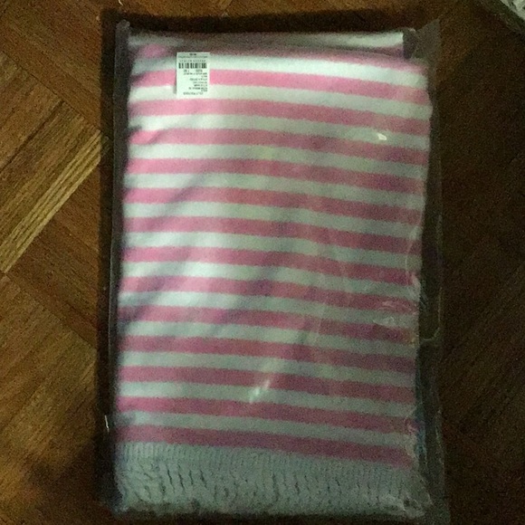 NWT/NIP Lilly Pulitzer beach towel multi Soleil it on me st style # 007360 - Picture 5 of 7